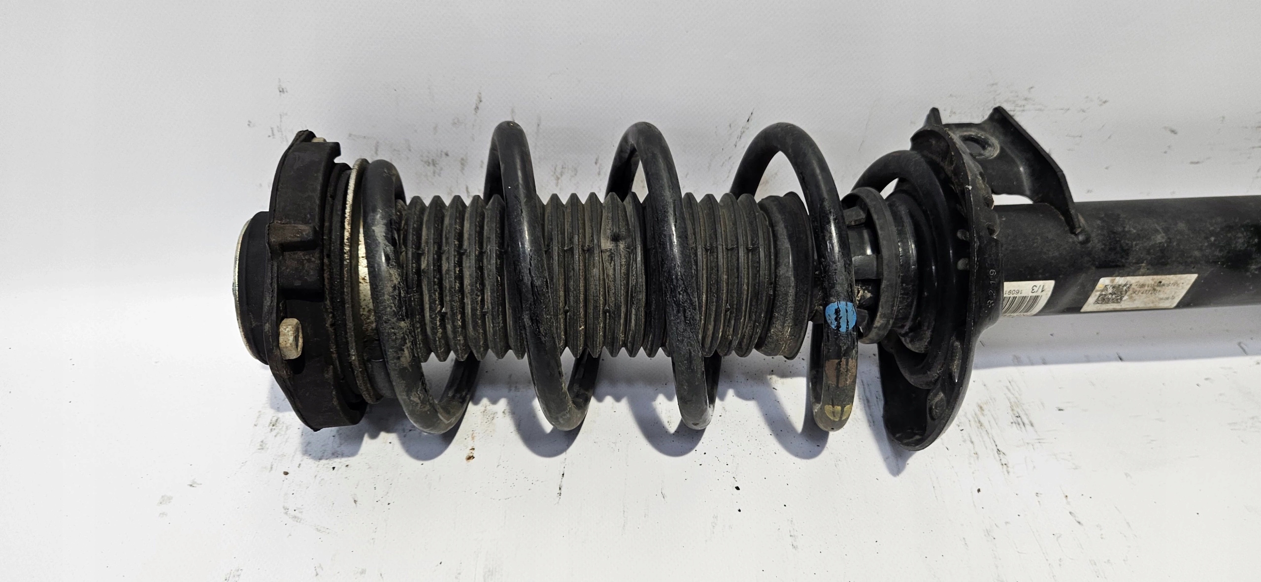 shock absorber right front VW CADDY IV 2K5413031