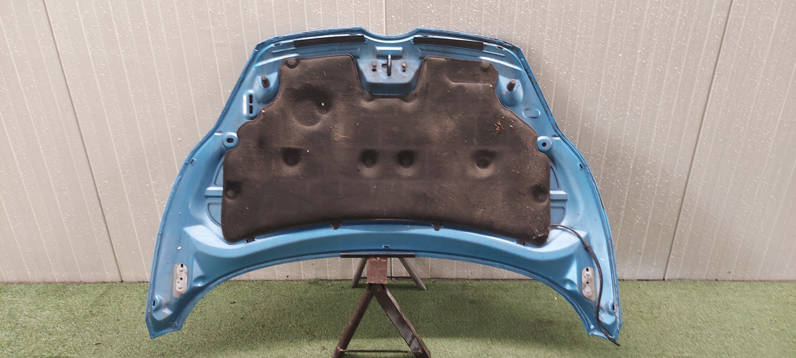 Capot FORD FIESTA MK7 08-13 LAK: 99