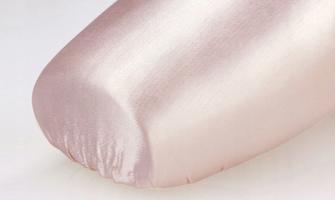 POINTY PUENTY DO BALETU BALETOWE TWARDE SATYNOWE Rozmiar 37