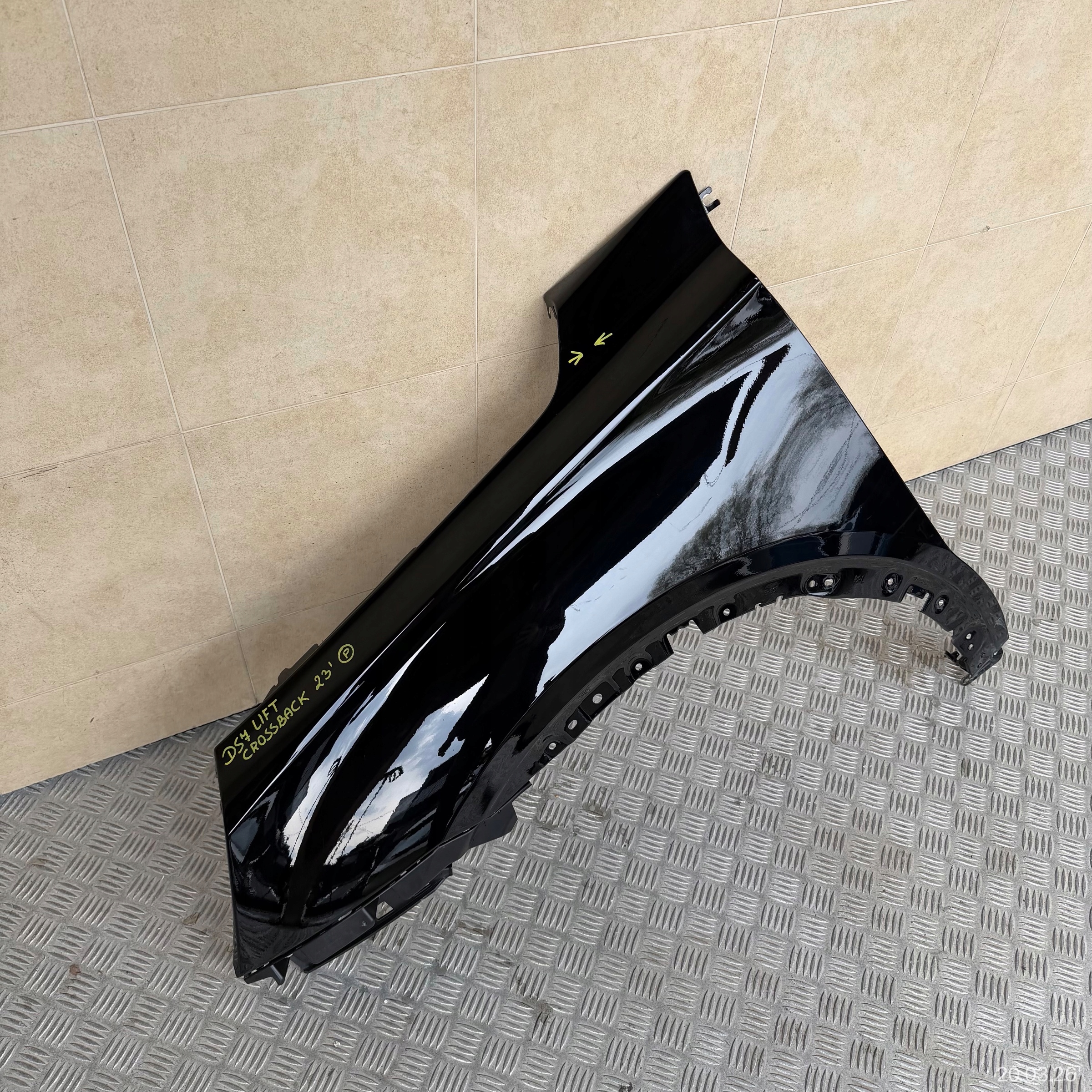 fender front left CITROEN DS7 LIFT CROSSBACK 2024 ROK