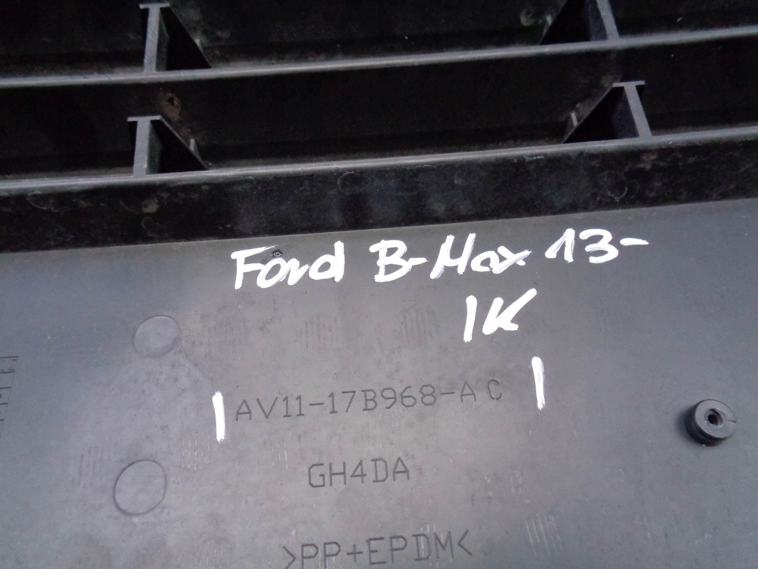Grille Grille FORD B-MAX 13
