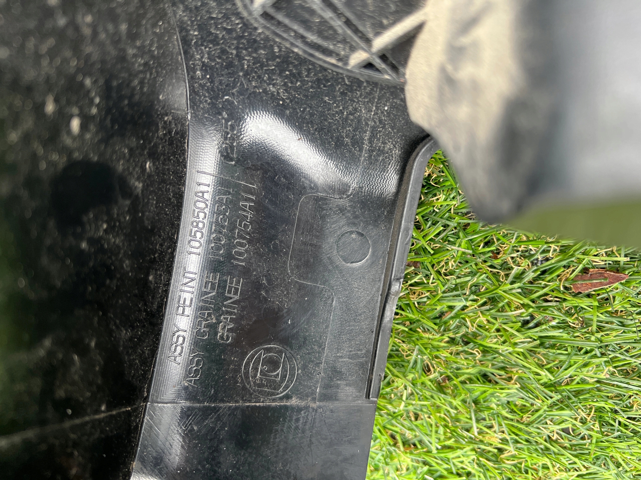 RENAULT TRAFIC light rear left complete original 265A64439R 265A63380R 26