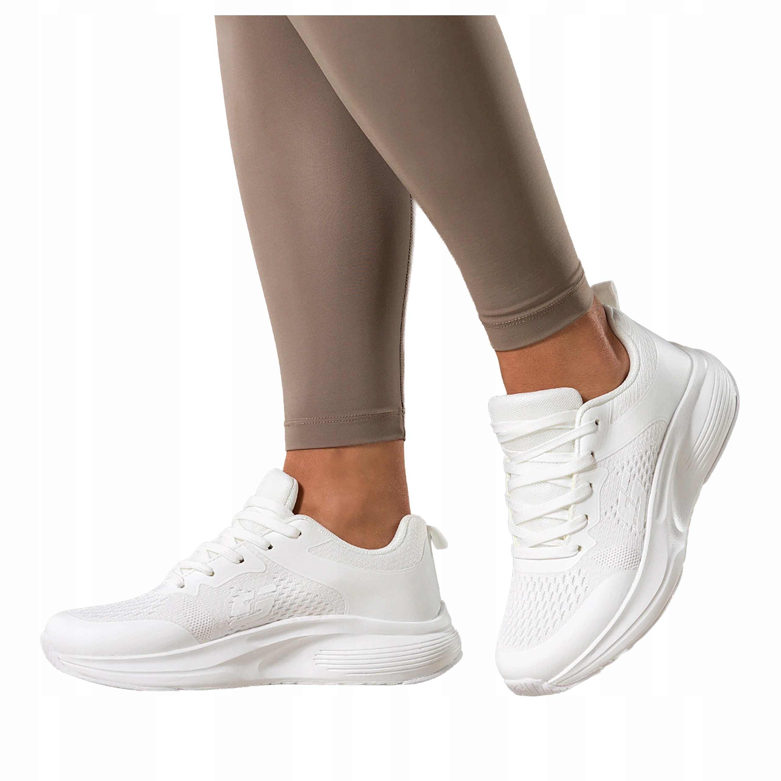 Bílé dámské sportovní tenisky na platformě, šněrovací, pro Trénink, velikost 38