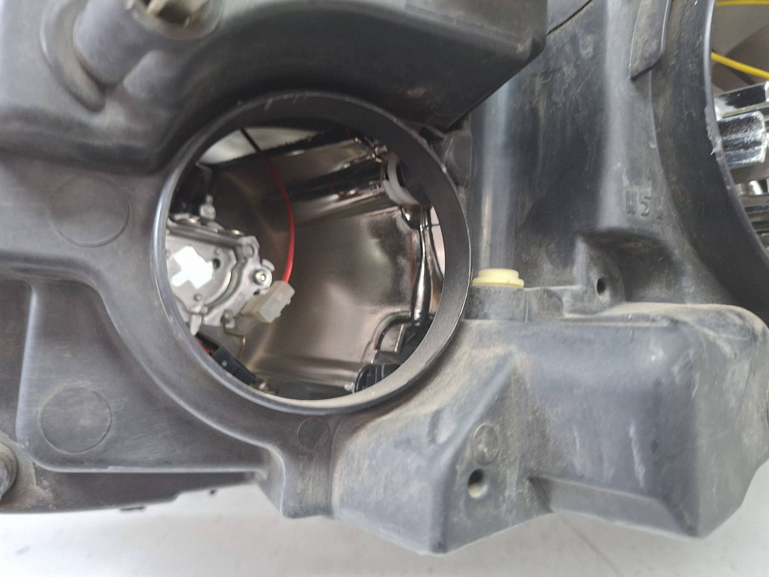 light front right 9649986180 PEUGEOT 207 2006