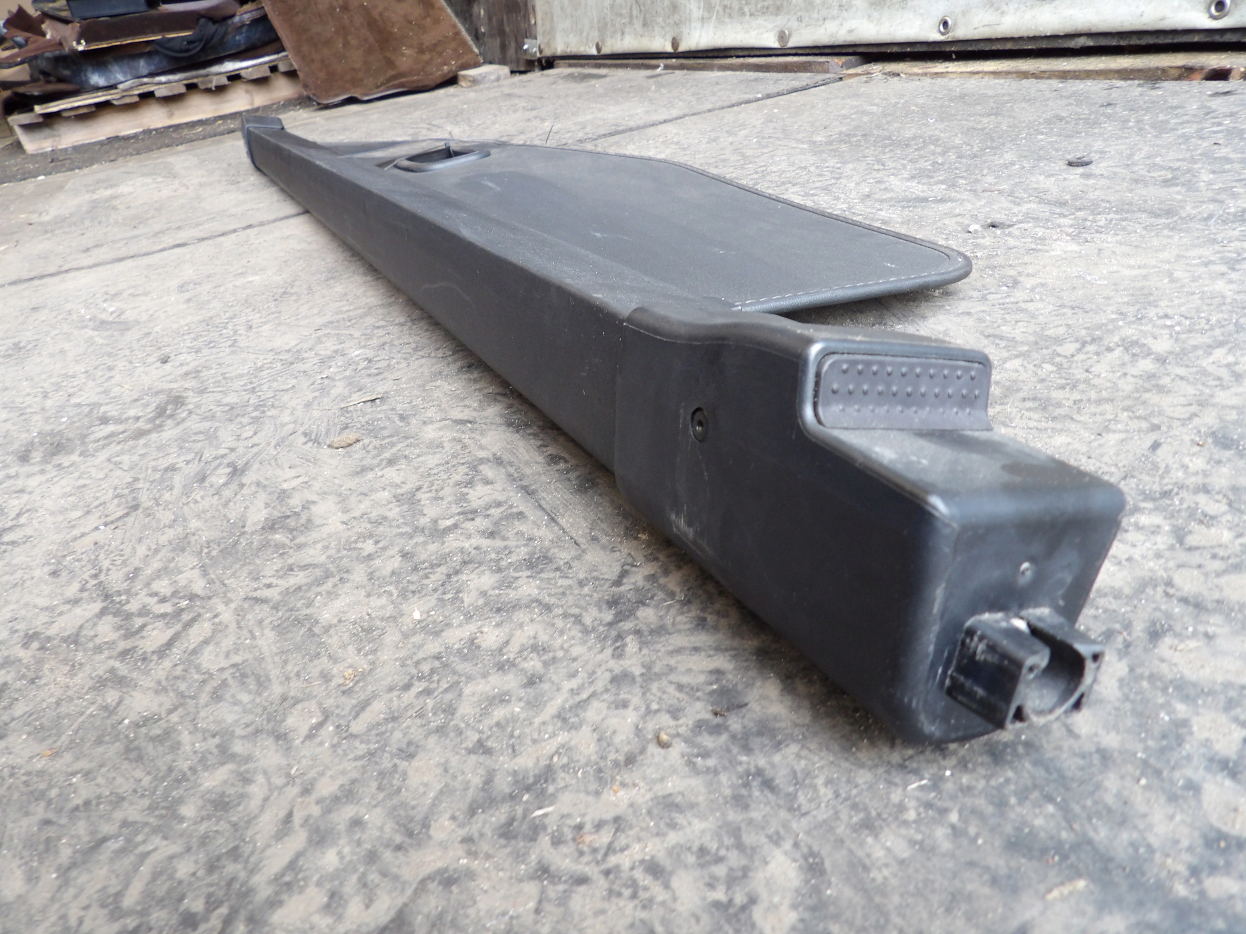 Ford Mondeo MK3 blinds boot