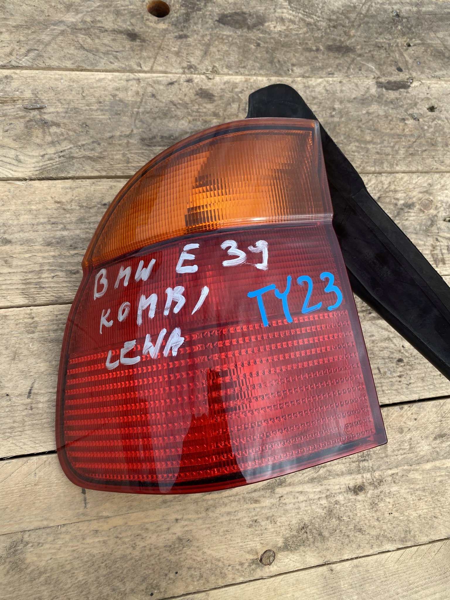light left rear left rear part W fender BMW 5 E39 KOMBI 8361671