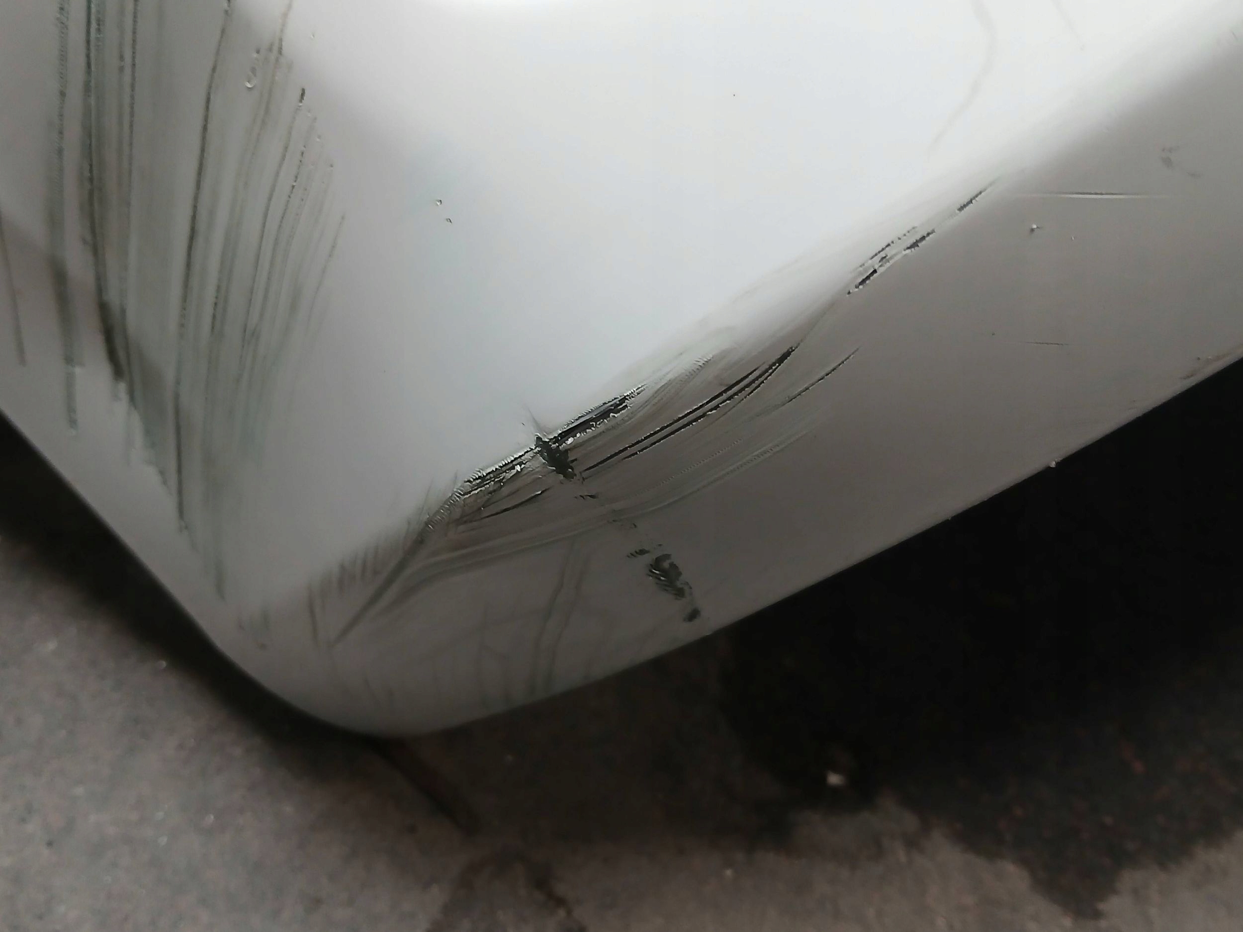 Paraurti Anteriore TOYOTA YARIS IV 4 20