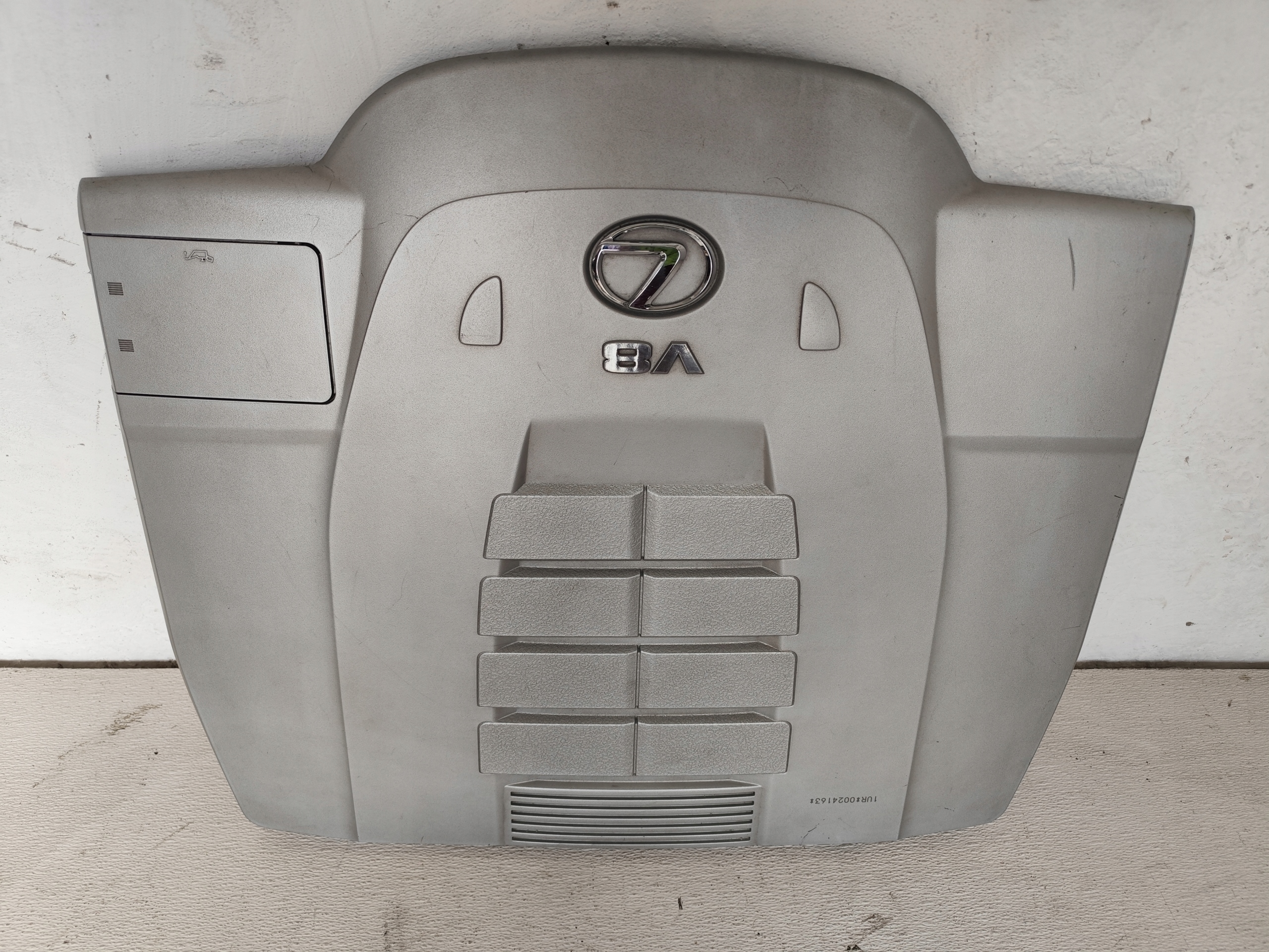 LEXUS LS 460 2007 cover upper of the engine