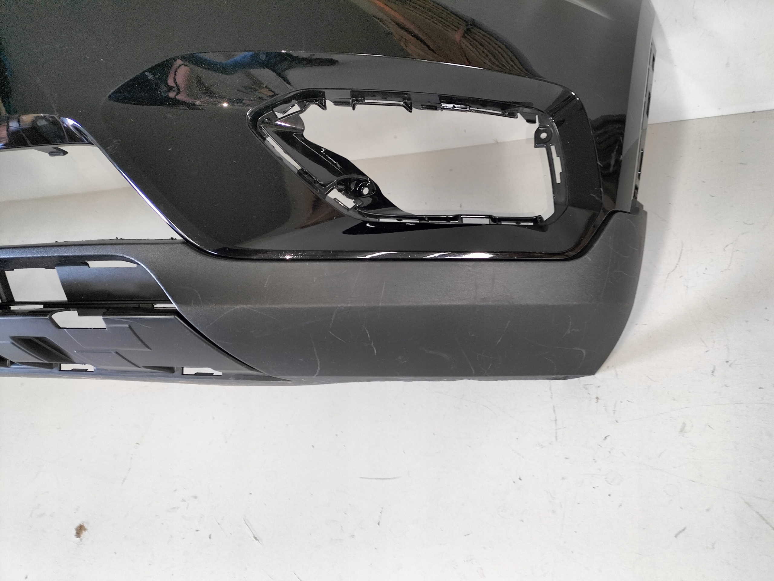 Frontstoßstange vorne VOLVO XC40 II 17