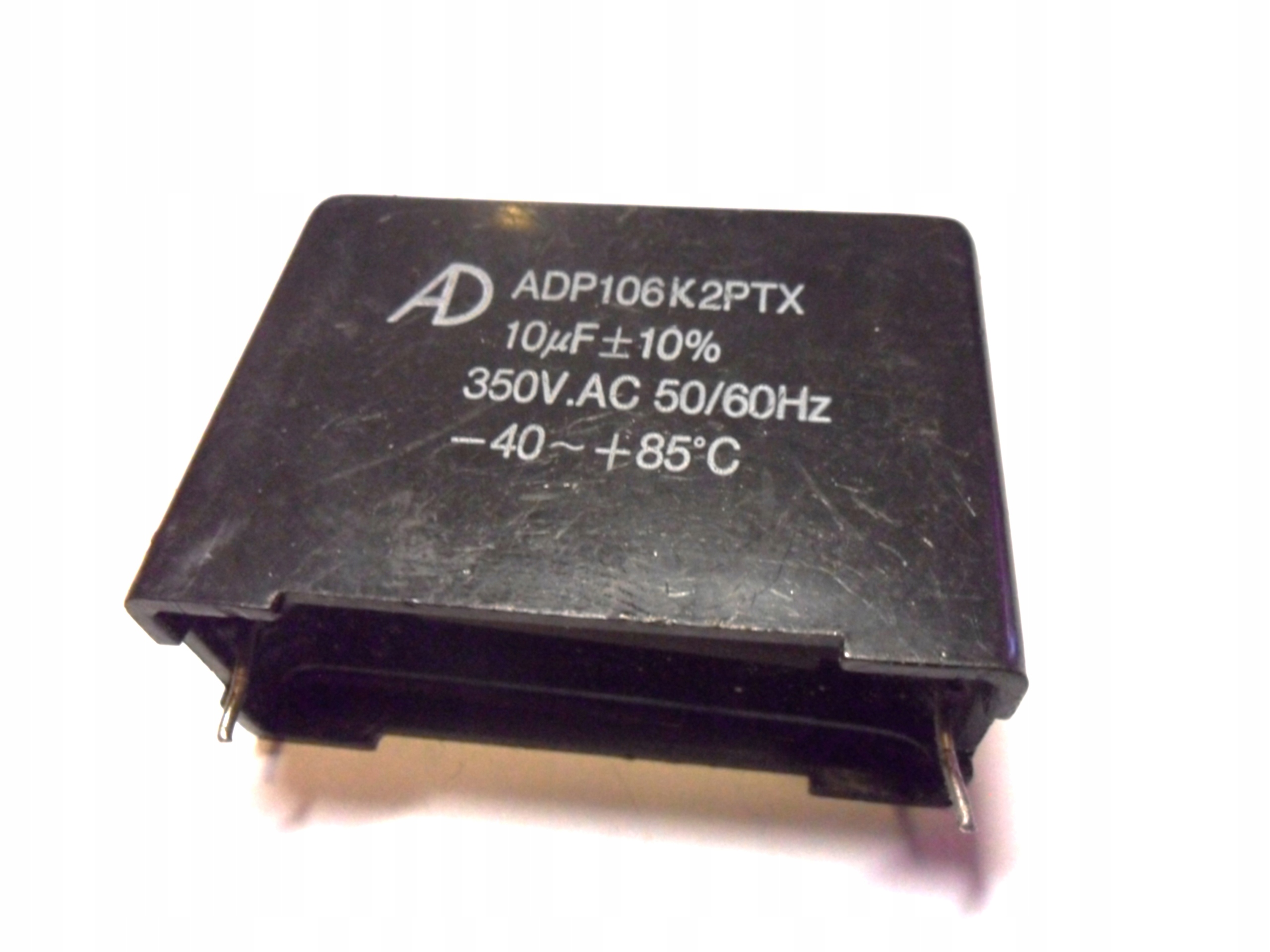 Kondensatory 10 uF / 350 V AC 50/60Hz