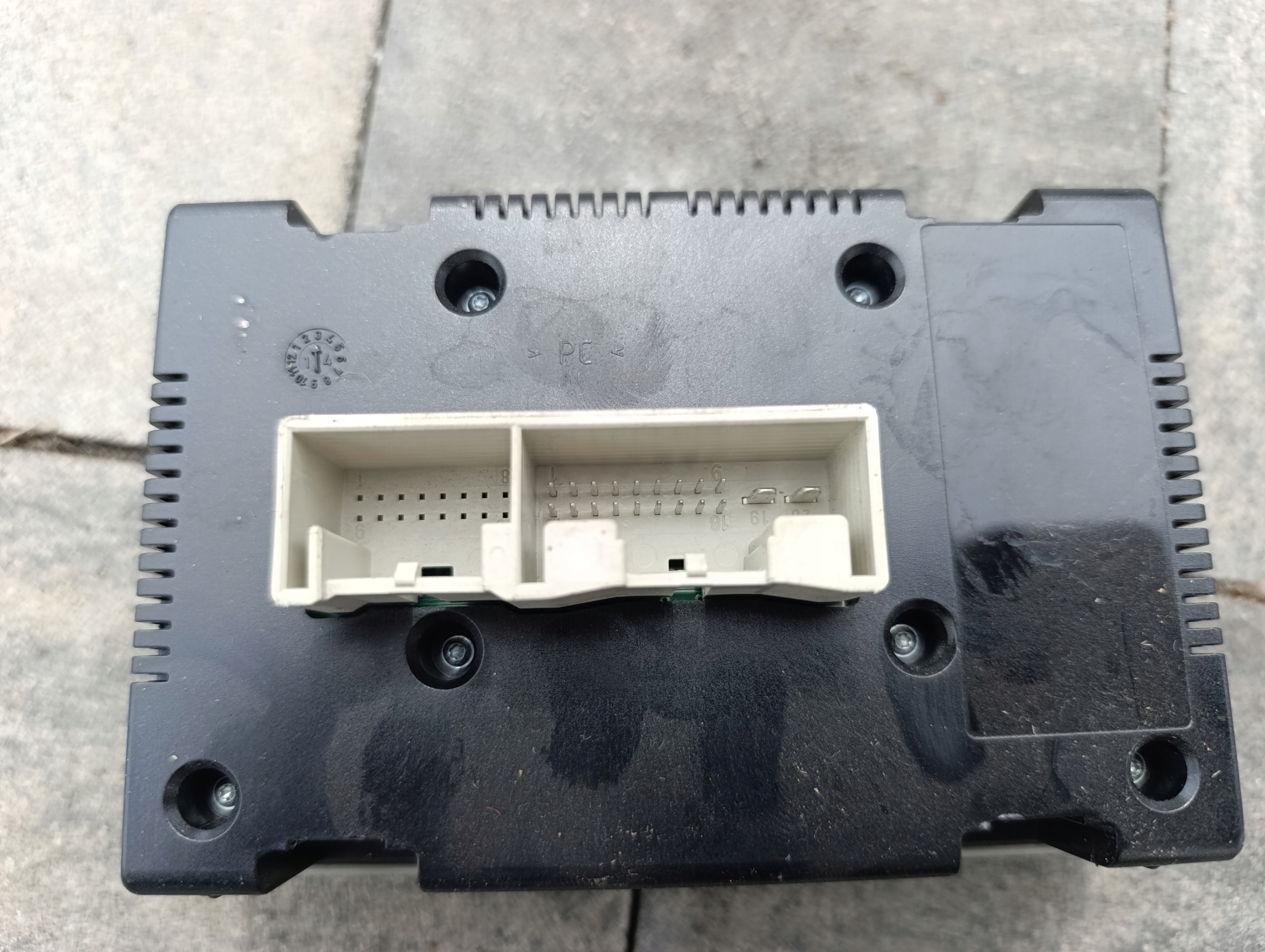 VW T5 control panel air conditioning devices CLIMATRONIC/ KLIMATRONIK 7H7907049A