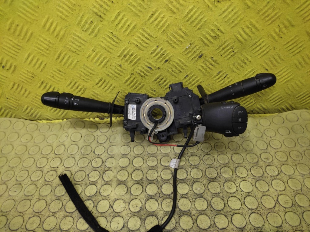 RENAULT KANGOO e DEVIO LUCI TERGICRISTALLO TERGI 8200379526