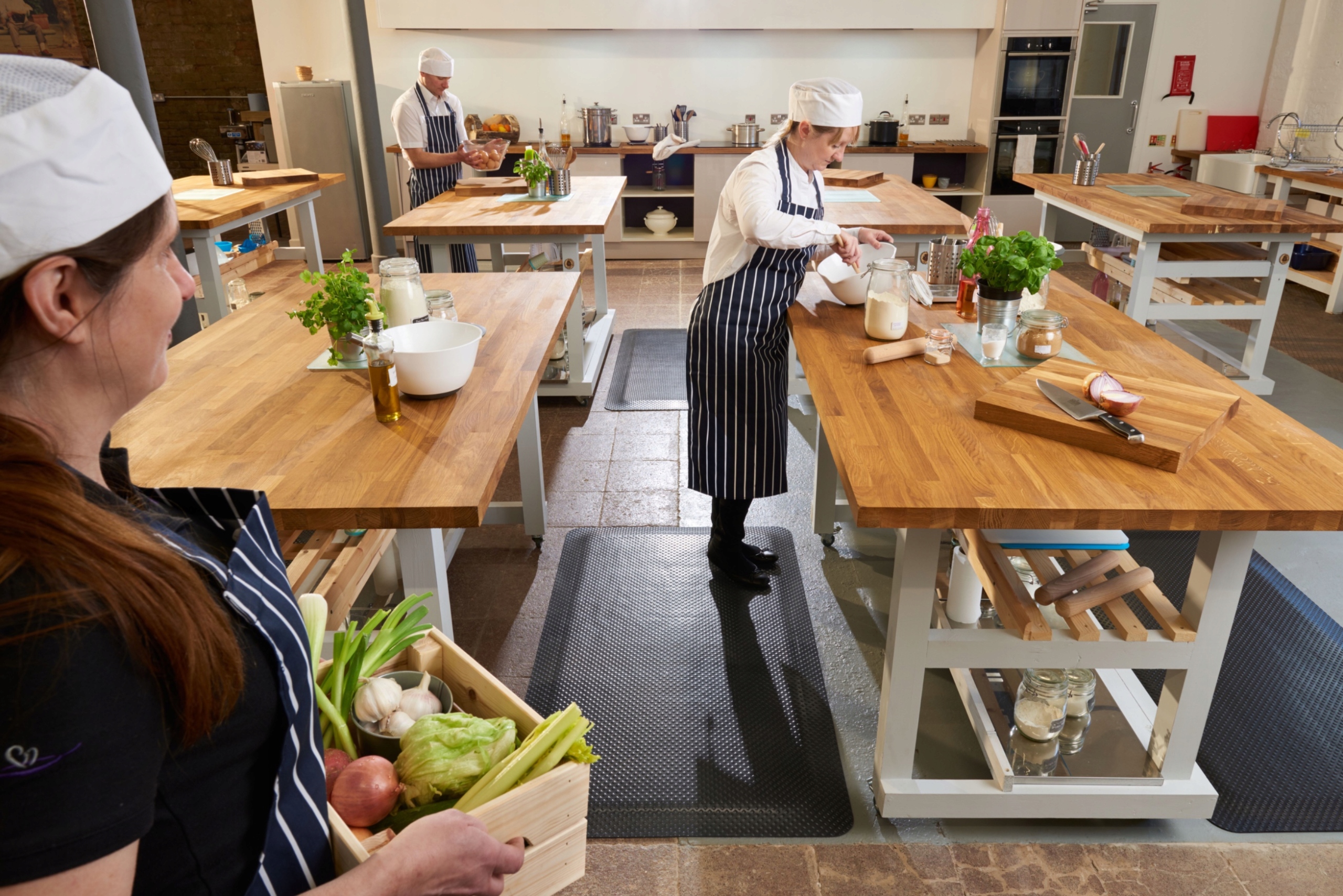 MATA GUMOWA przemysłowa MATA ANTYZMECZENIOWA do pracy stojącej - 60x85 Marka inny