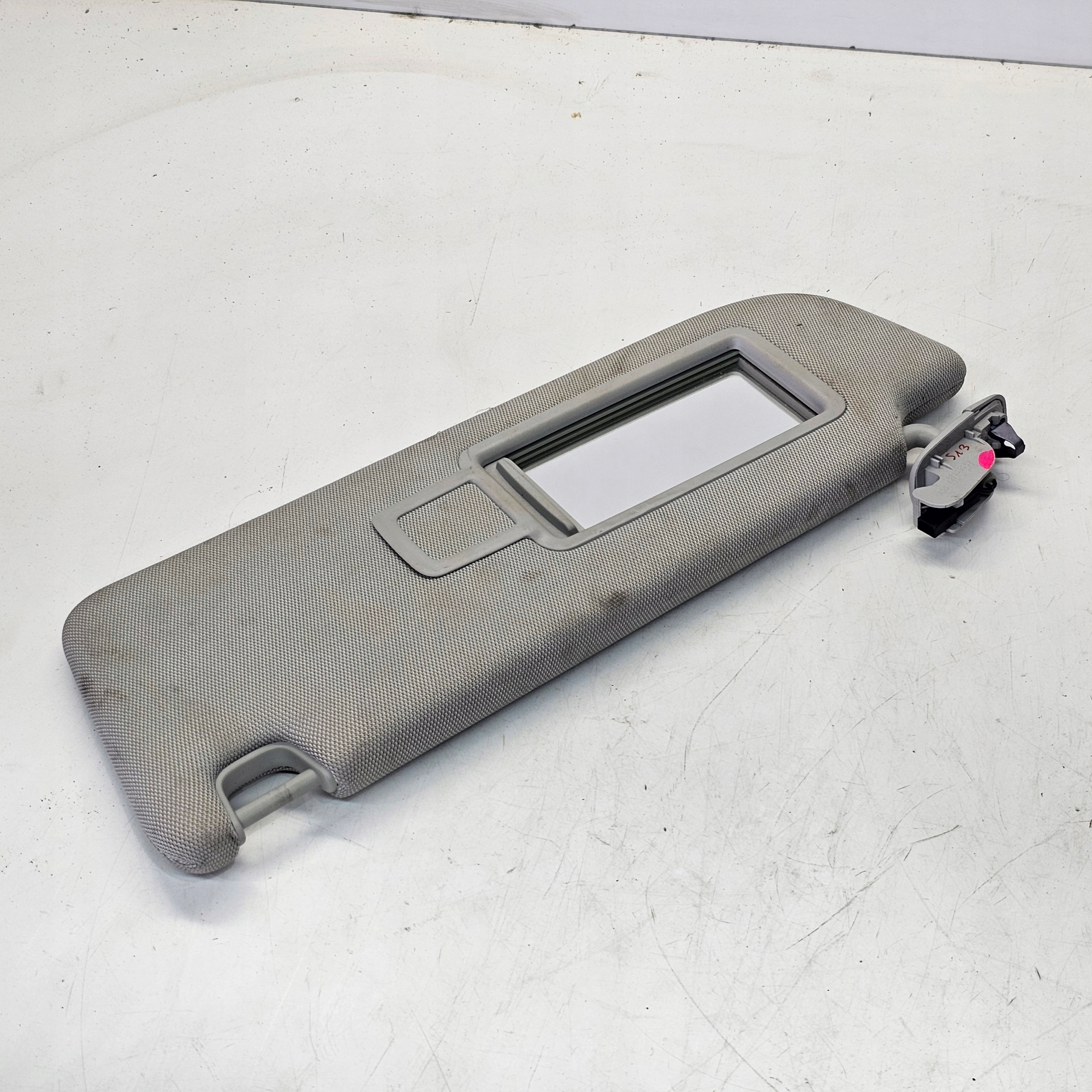 cover PRZECIWSLONECZNA left AUDI A6 A7 4G0857551 HF6