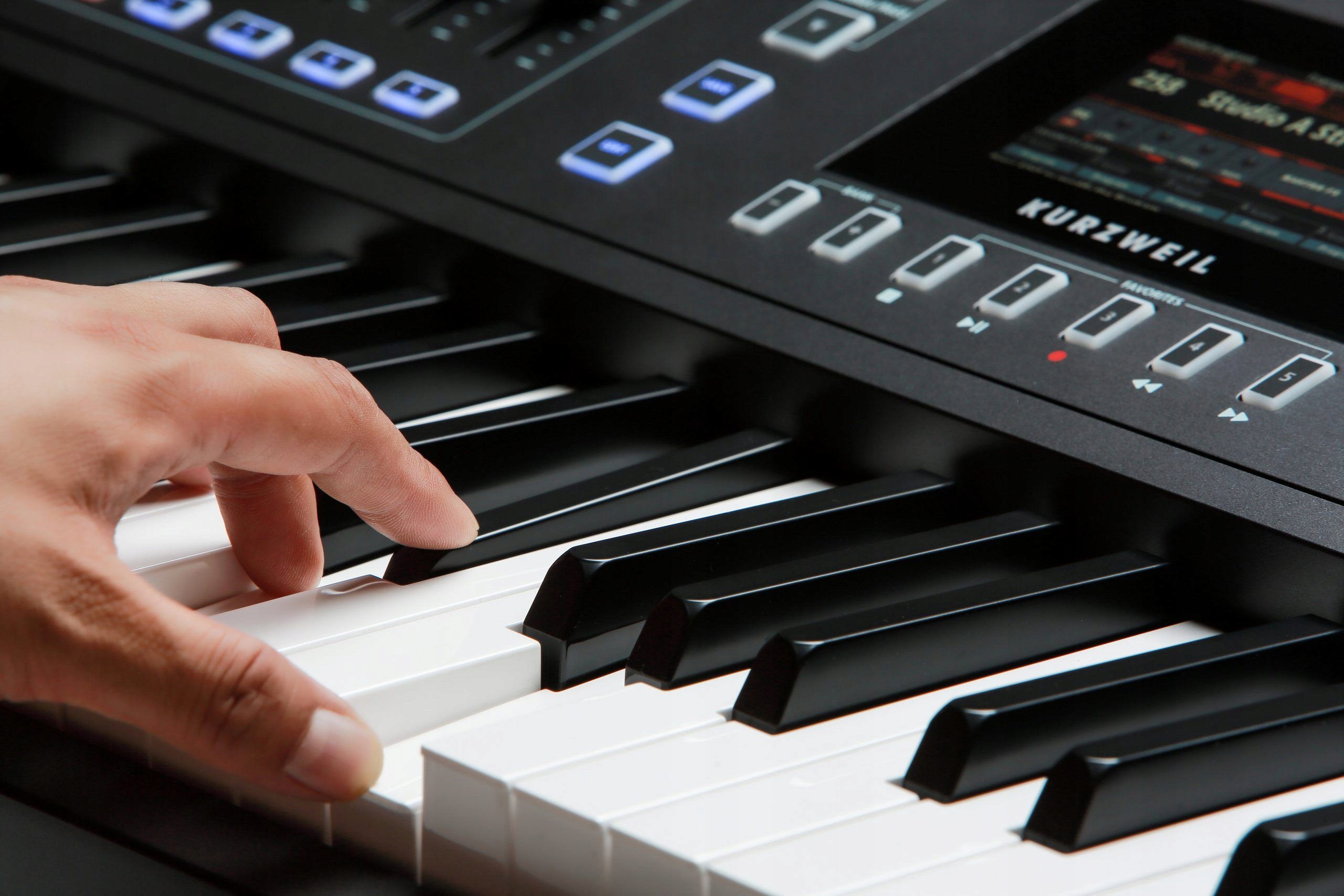 KURZWEIL PC 4 SE - syntezator Kod producenta Kurzweil