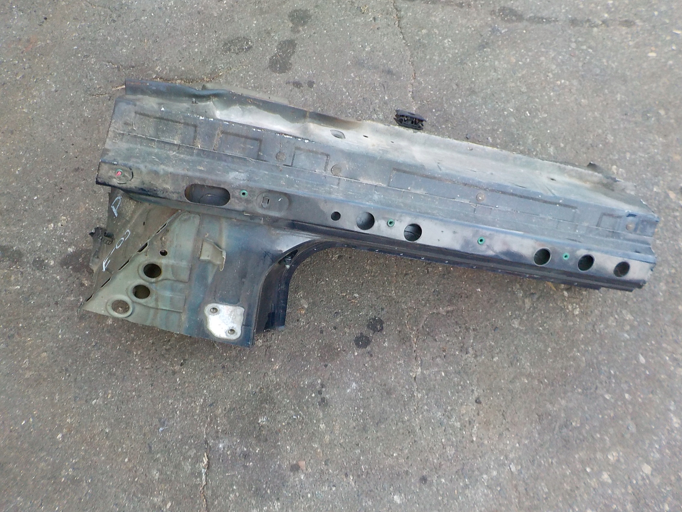 Поріг правий bmw e65 2003r