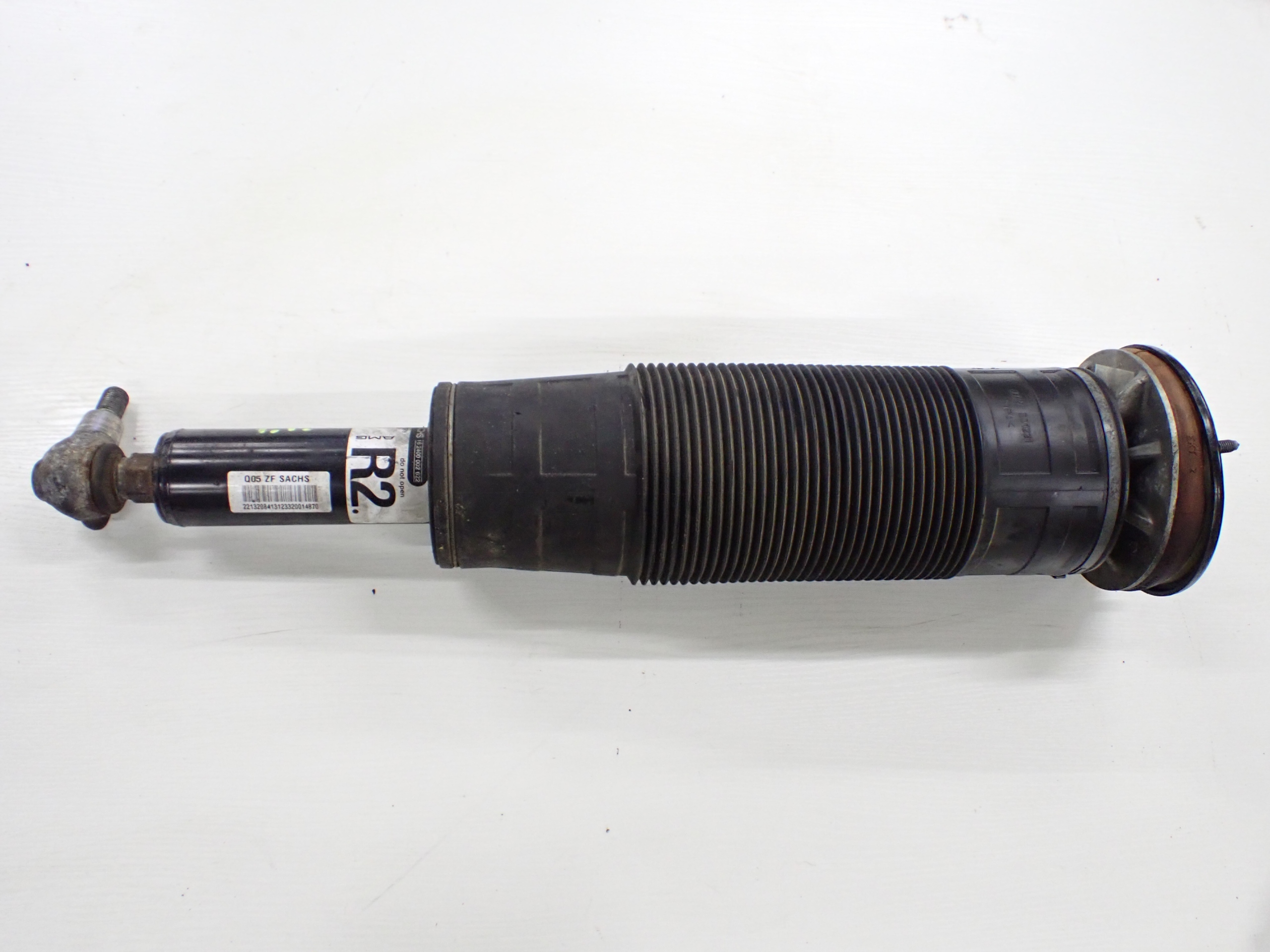 A2213208413 - W216 W221 Mercedes AMG амортизатор передний правый