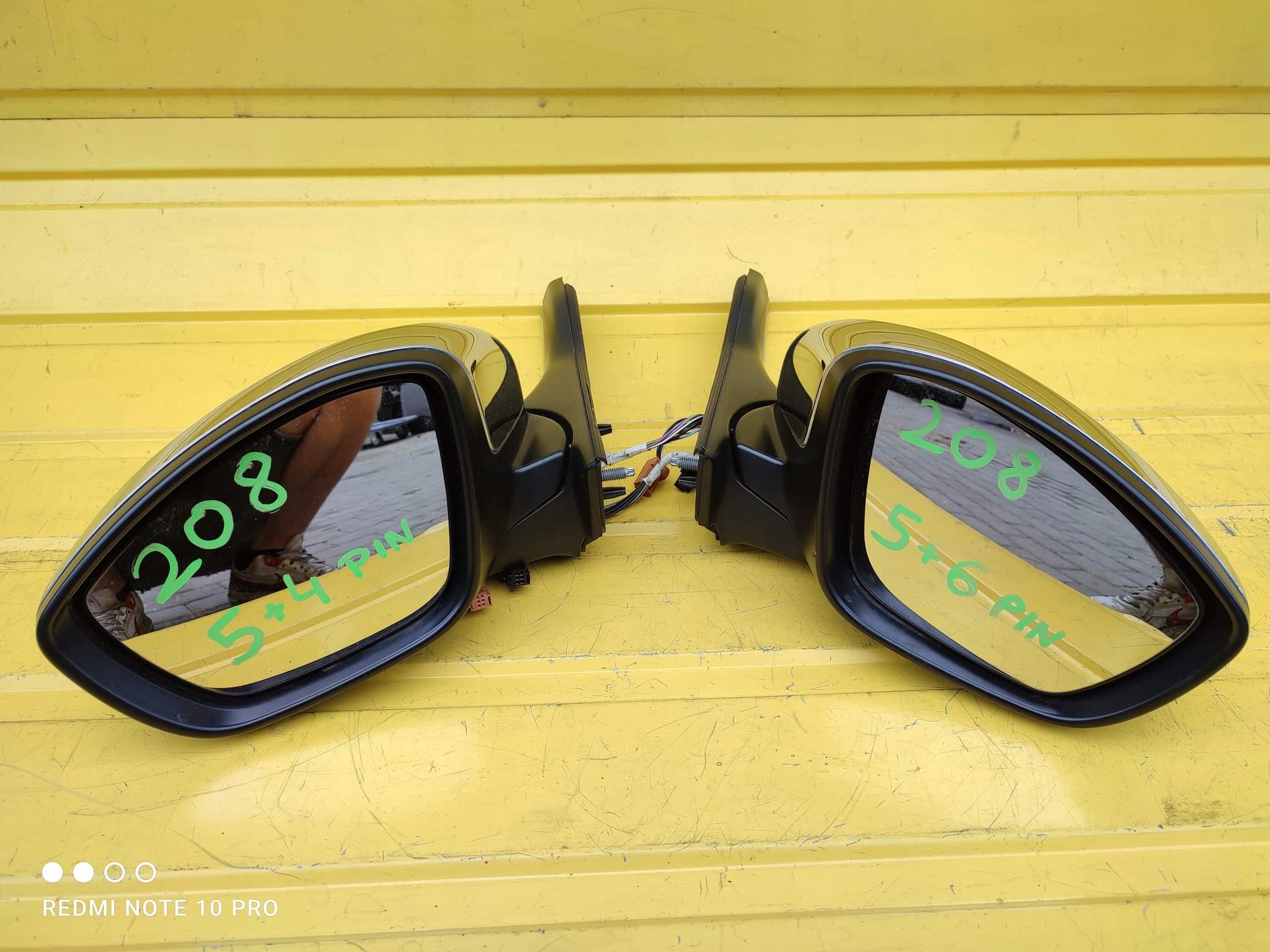 peugeot 208 зеркало правое европа. хром GT