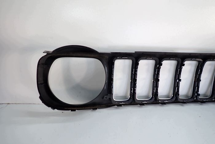 JEEP RENEGADE LIFT 18- grille