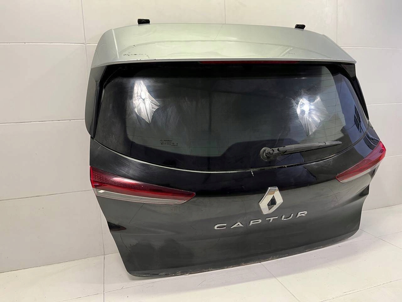 rear trunk door boot Renault Captur 2 2021