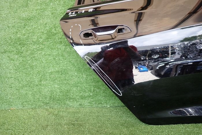AUDI A6 C8 sedan 18- door right rear. rear part