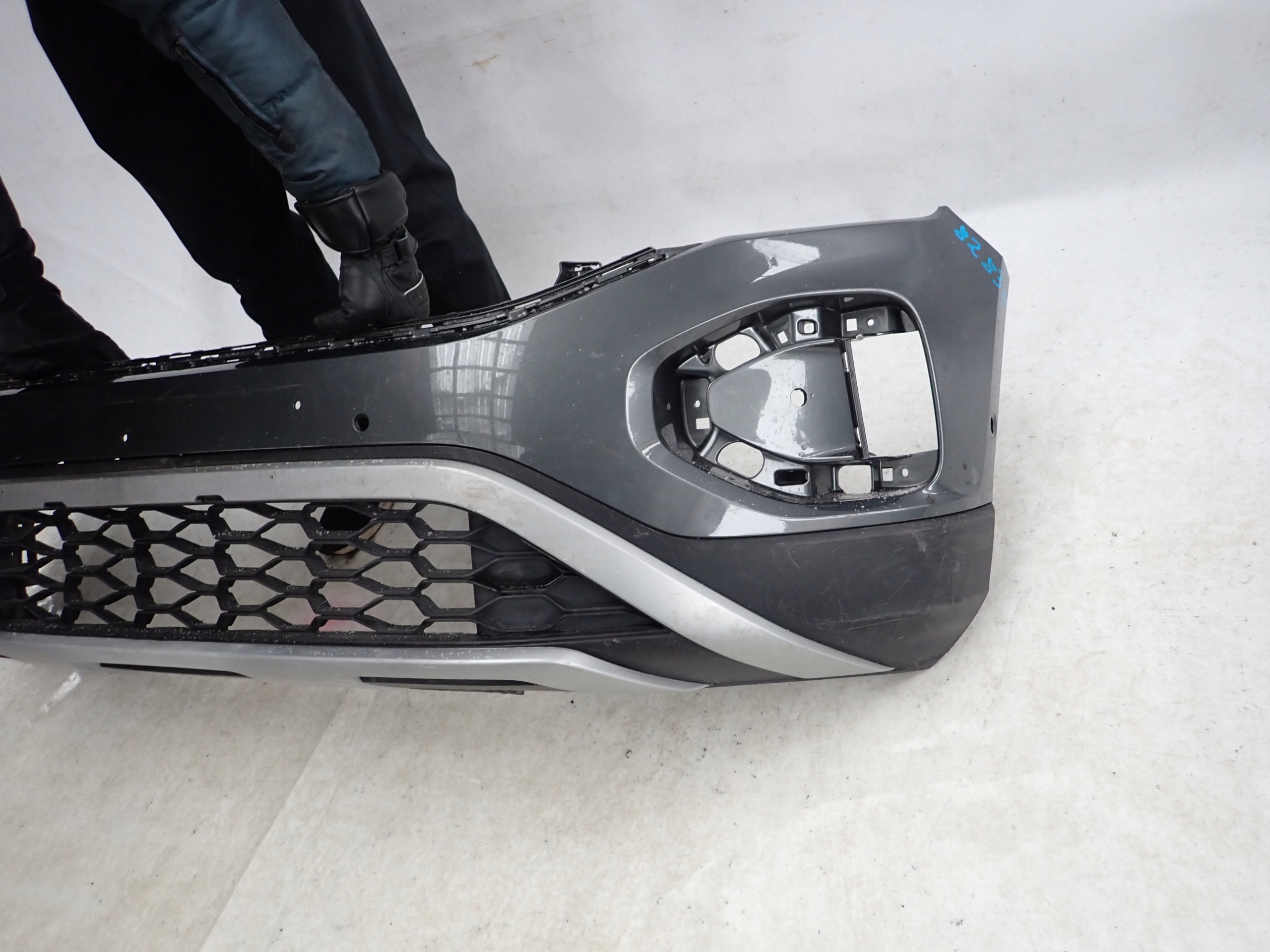 VW T-ROC T ROC LIFT 2GA 21- bumper front front PDC 2GA807217Q