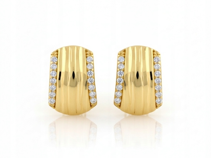 Zlaté náušnice pro ženu 585, anglické zapínání, nadčasové, univerzální