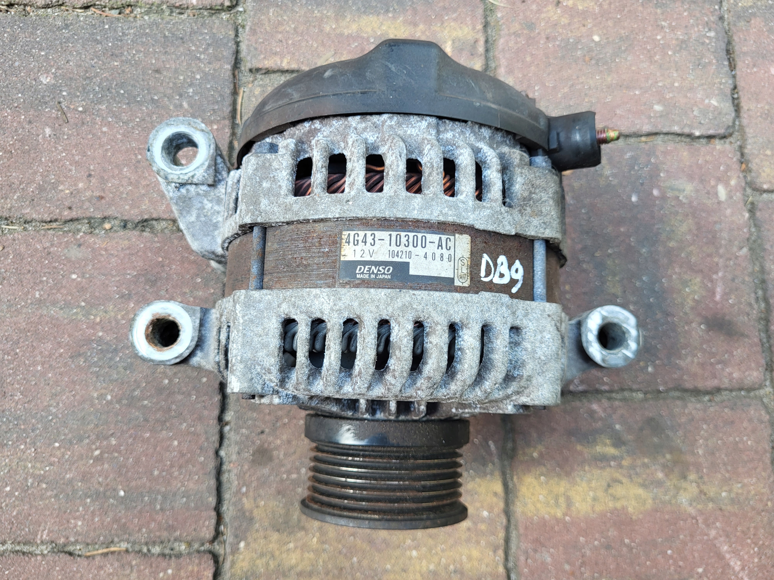 ALTERNATOR 4G43-10300-AC ASTON MARTIN DB9 6.0 V12