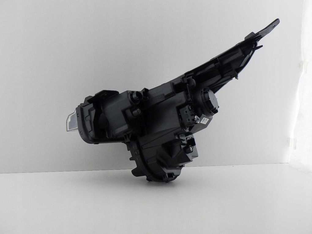 KIA PICANTO III 3 LIFT 2024- light front right