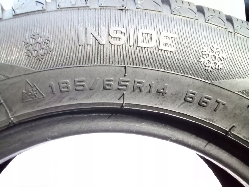 tyre Sunfull SF-982 185/65/14 86T 2020 8,1mm