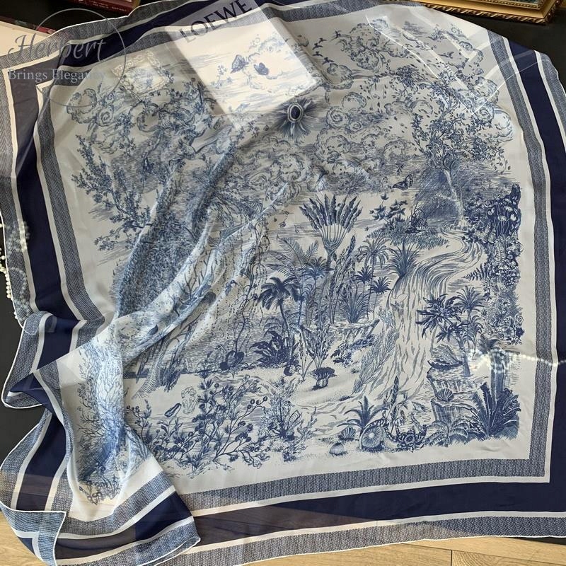 100% morušový hedvábný šifon 135cm velký čtvercový šátek ručně rolovaný