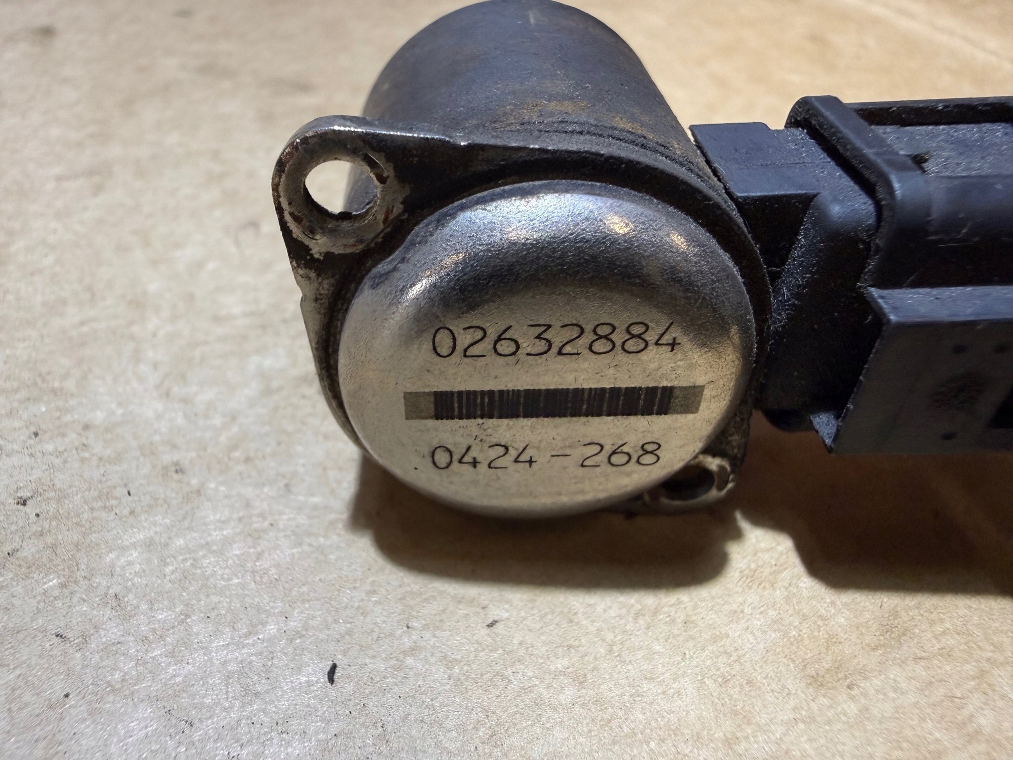 AUDI snímač riadenia SERVO 0424-268