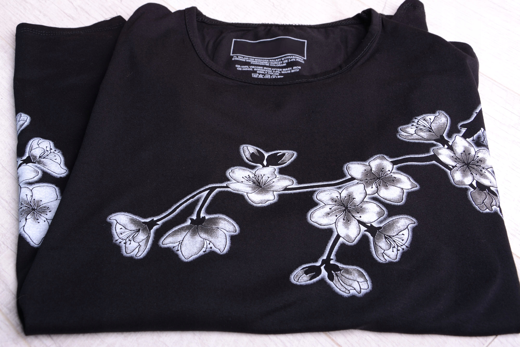 MODNA TUNIKA CZARNA ROZPORKI PO BOKACH DŻETY 626A Marka ADDAMS