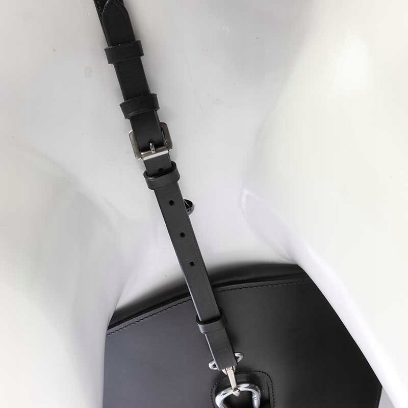 KAVALKADE, Napierśnik V-SHAPE FULL czarny Kod producenta 16805