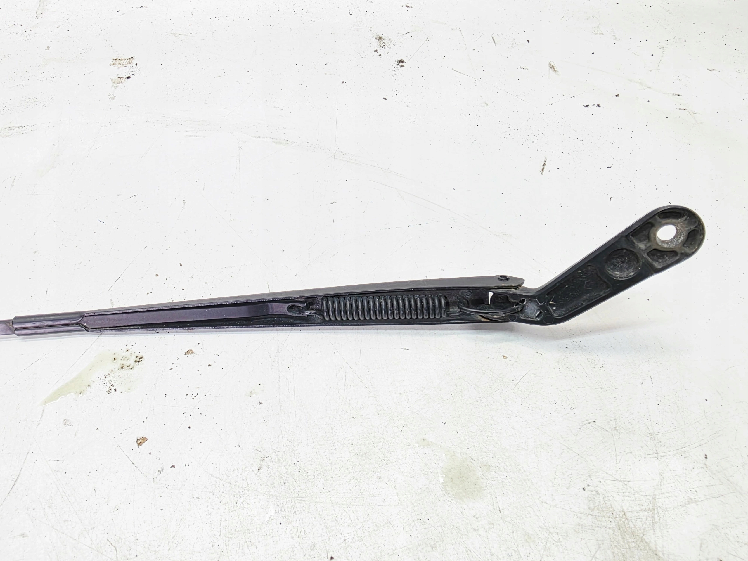 wiper arm right front AUDI A3 8L 8L1955408A