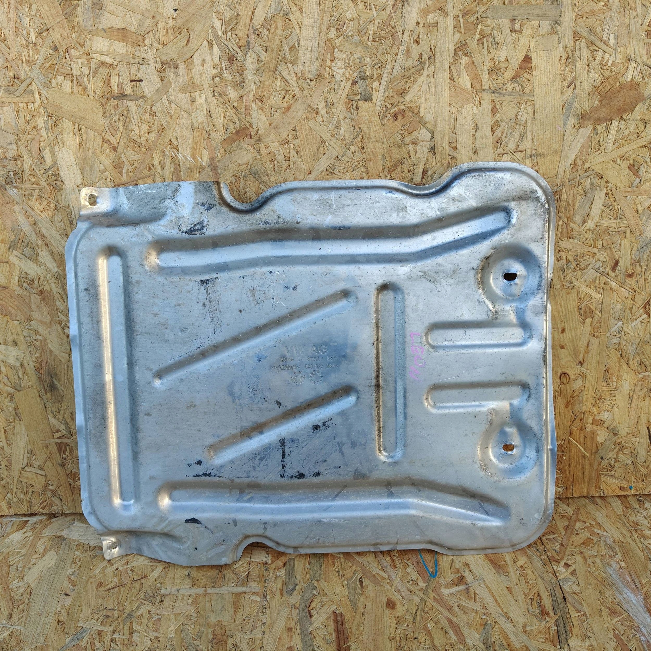 cover below engine Seat Leon IV 5Q0825230K