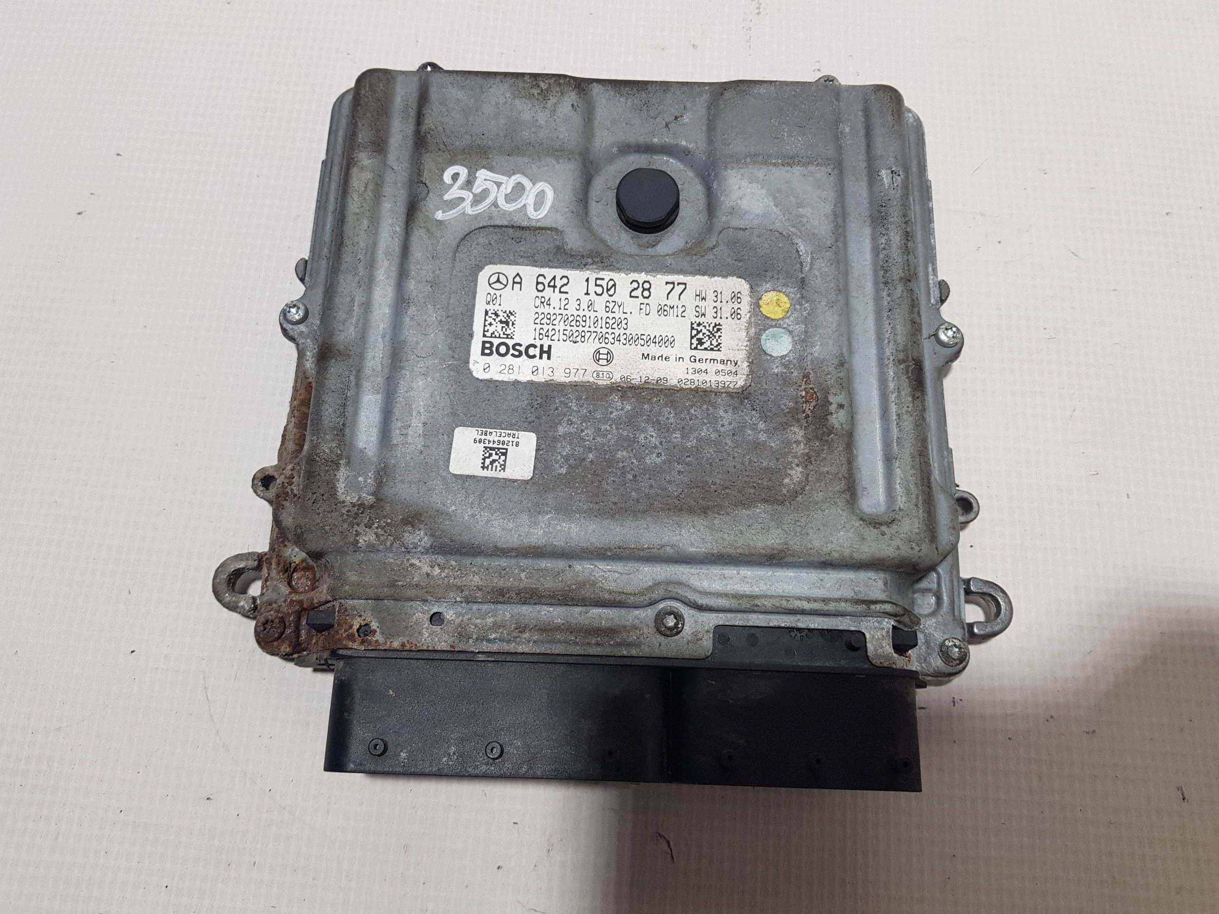 control unit computer of the engine A6421502877 MERCEDES GL X164 3.0 CDI