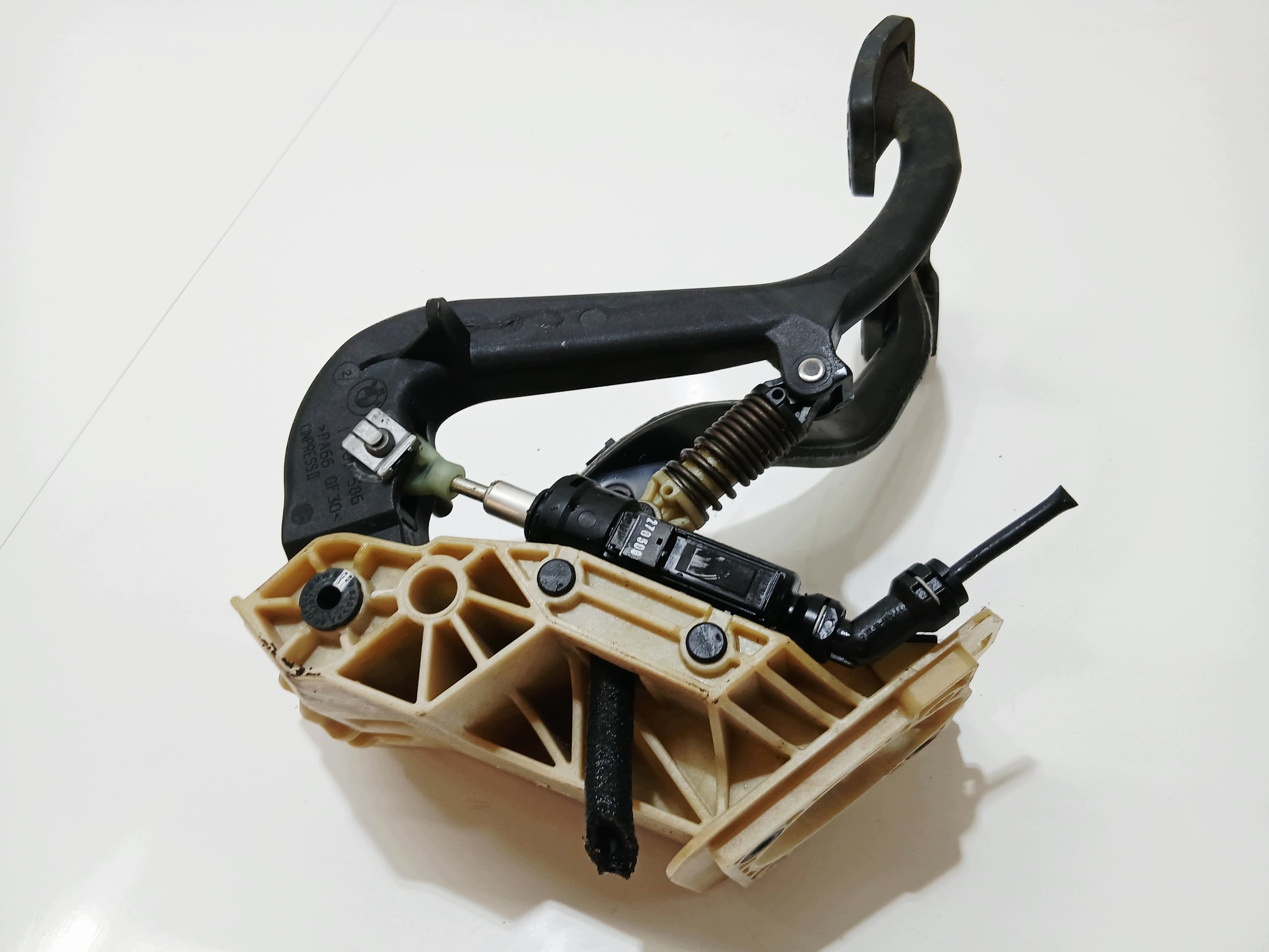 PEDAL bremse der kupplung BMW E60 E61 LCI MANUAL 6778848 EU