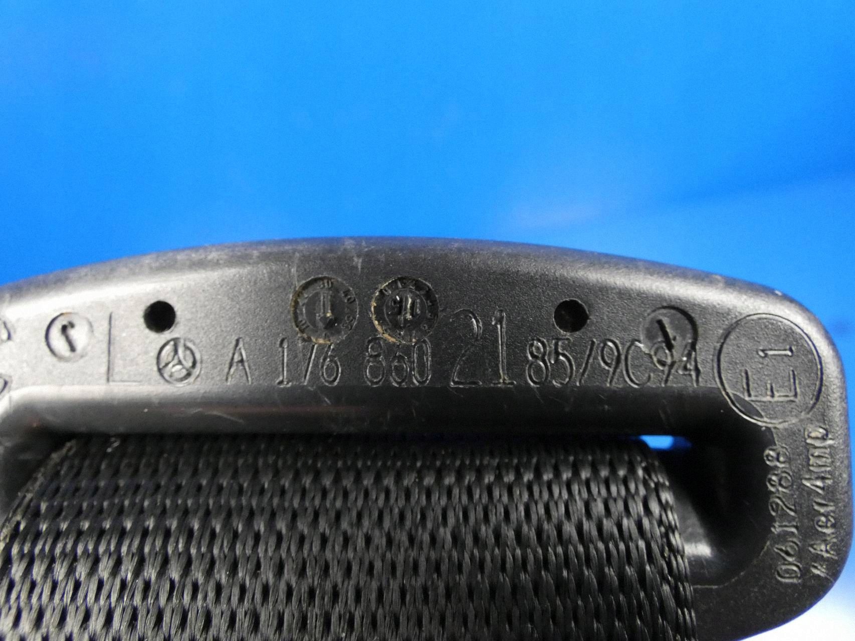 MERCEDES CLA W117 W176 seat belt left front driver´s