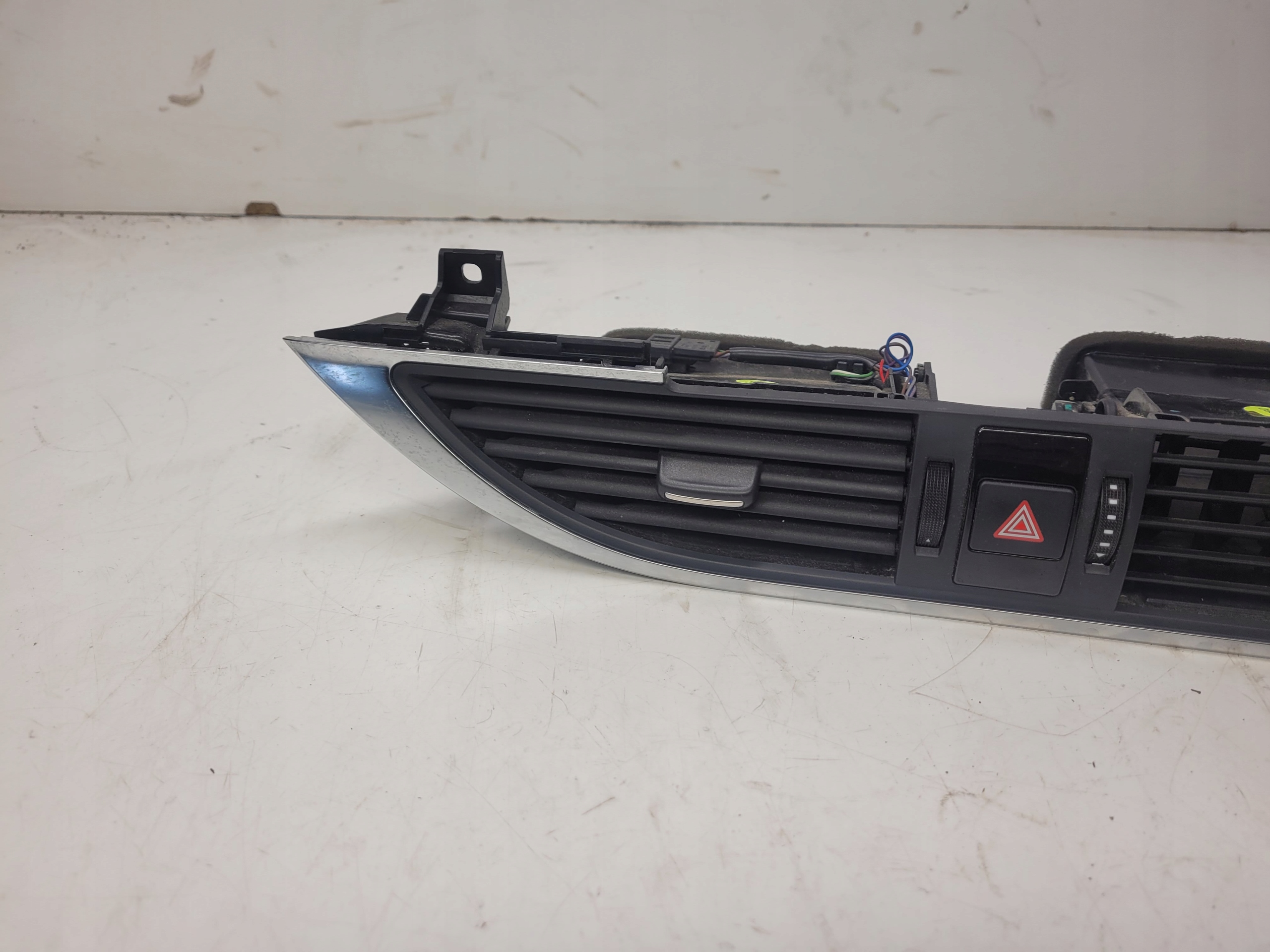 grid air conditioning devices central AUDI A6 C7 A7 4G2820951 UK