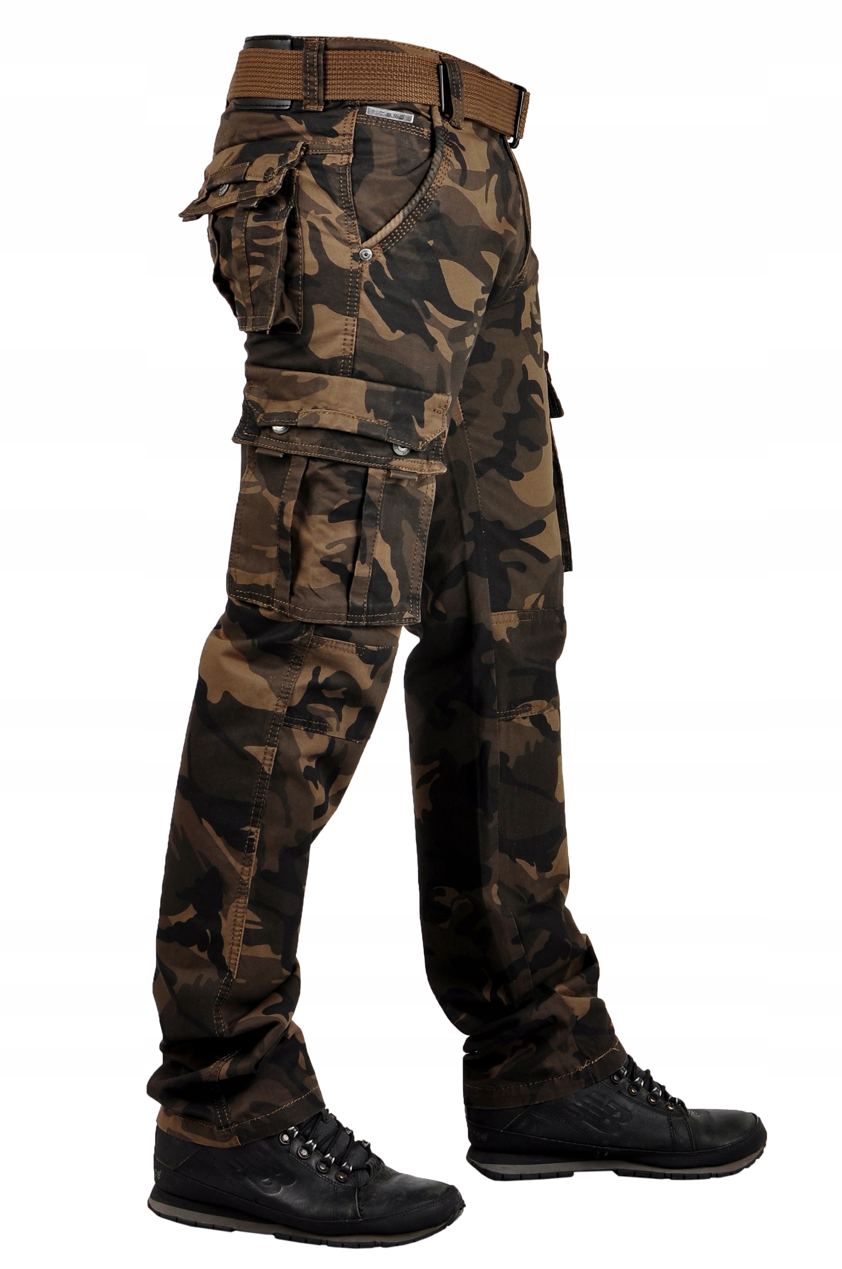 it096-2 r. 30 ROBOCZE BOJÓWKI PASEK GRATIS MORO Wzór dominujący bez wzoru