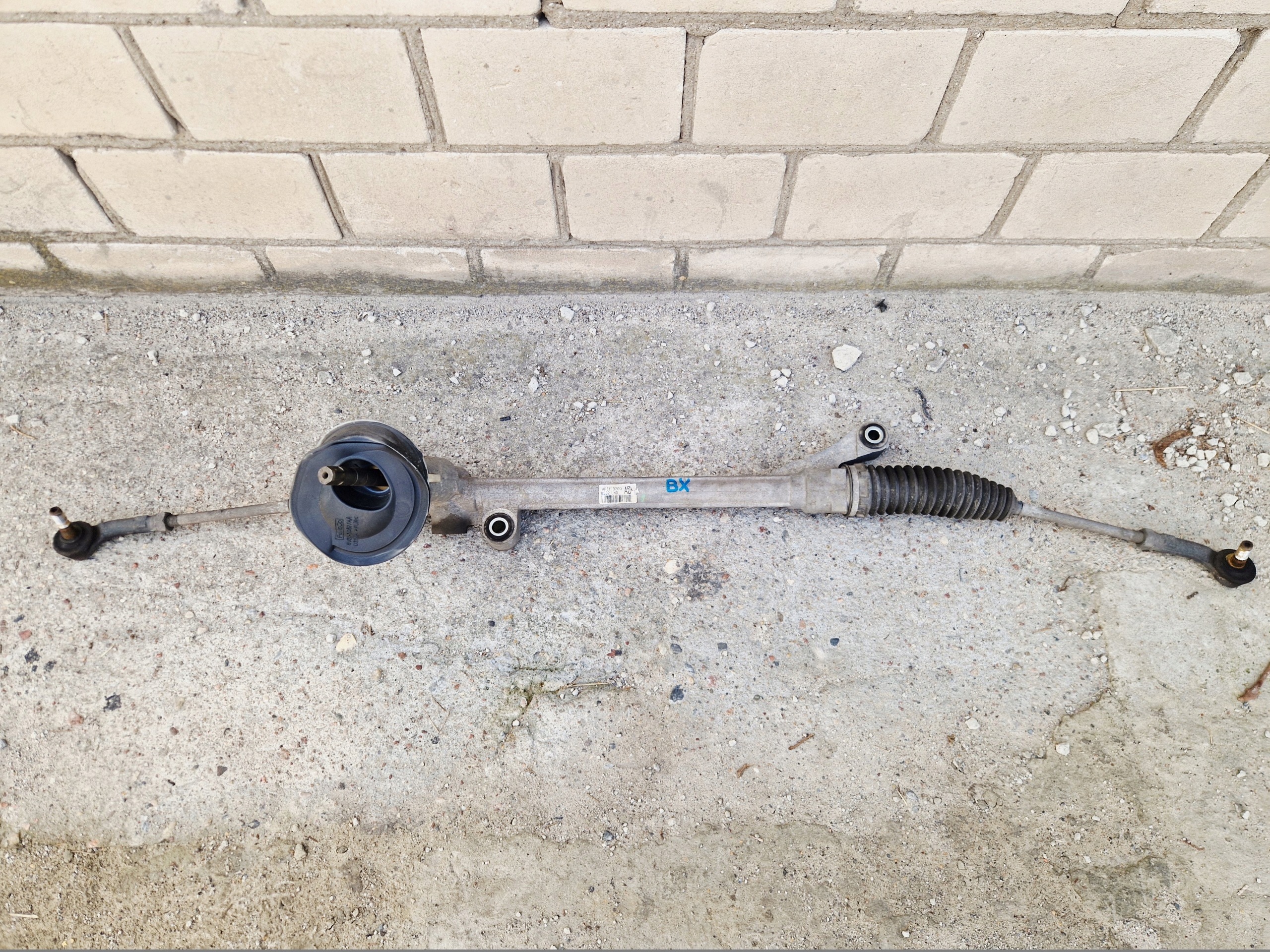 Boîter direction Boîter direction FORD B-MAX BMAX AP31-3200-AB
