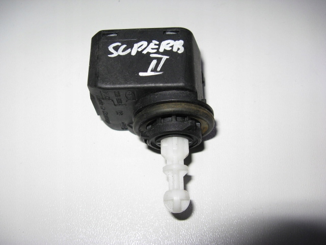 mini motor control REFLEKTORA SKODA SUPERB II