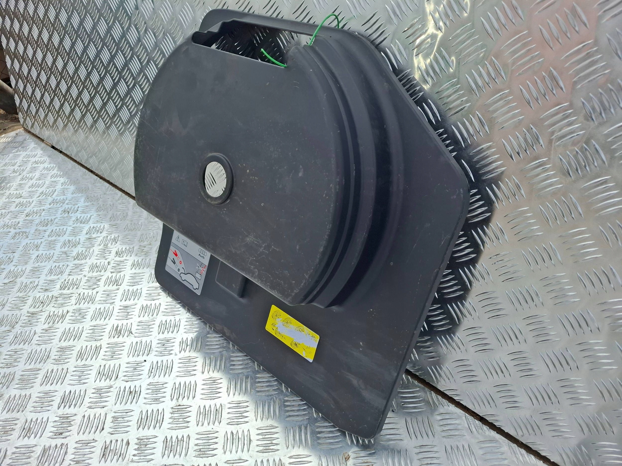 kada kotači rezerve 8T0012116A AUDI A4 B8 A5 8T