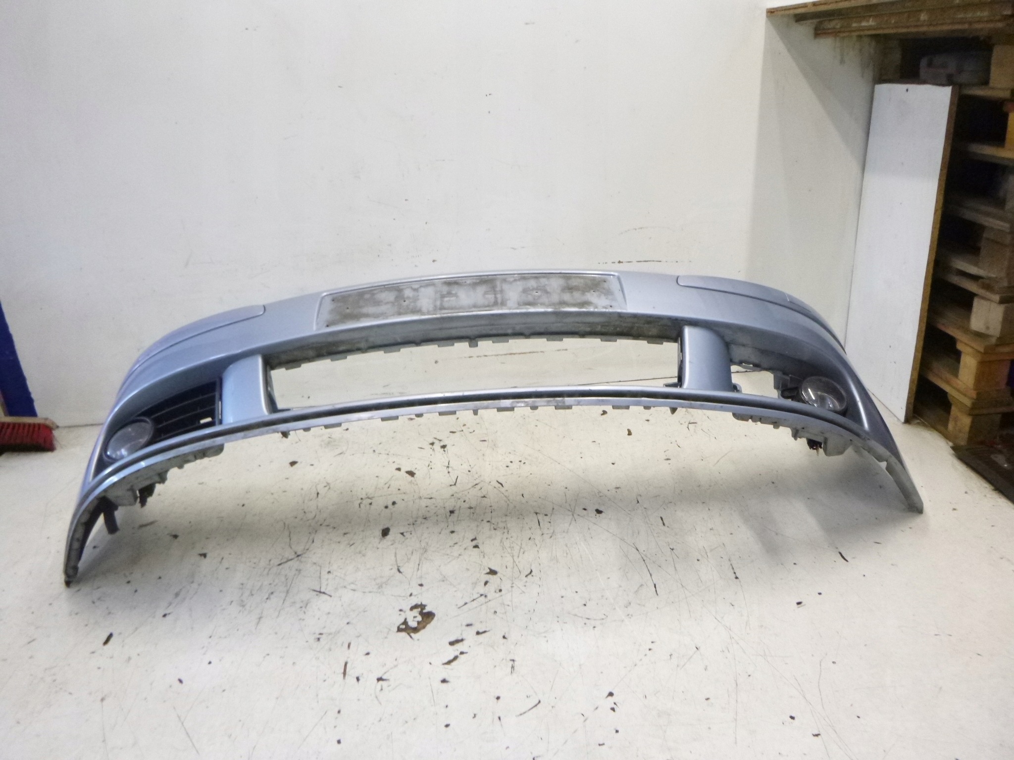 bumper front VW GOLF V 5 2007r. LP5X 1K0807217 original