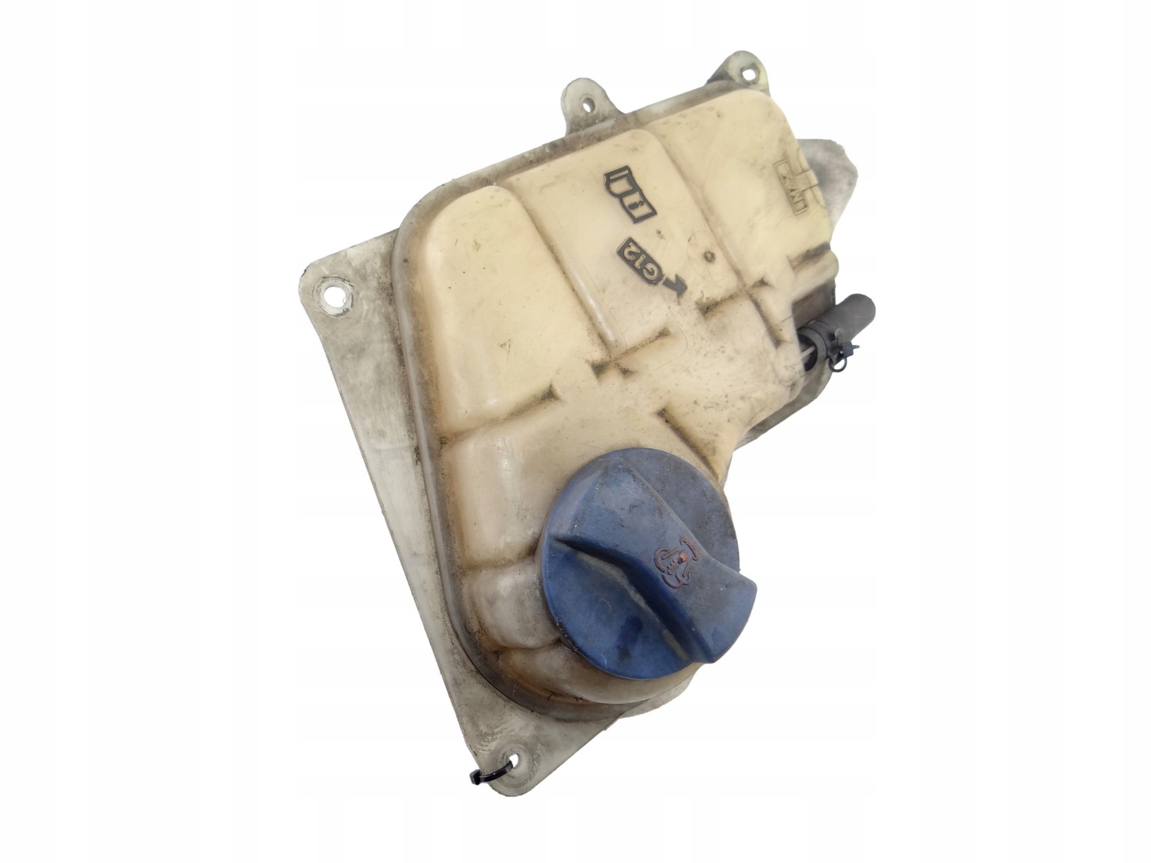 water tank VOLKSWAGEN PASSAT B5 8D0 121
