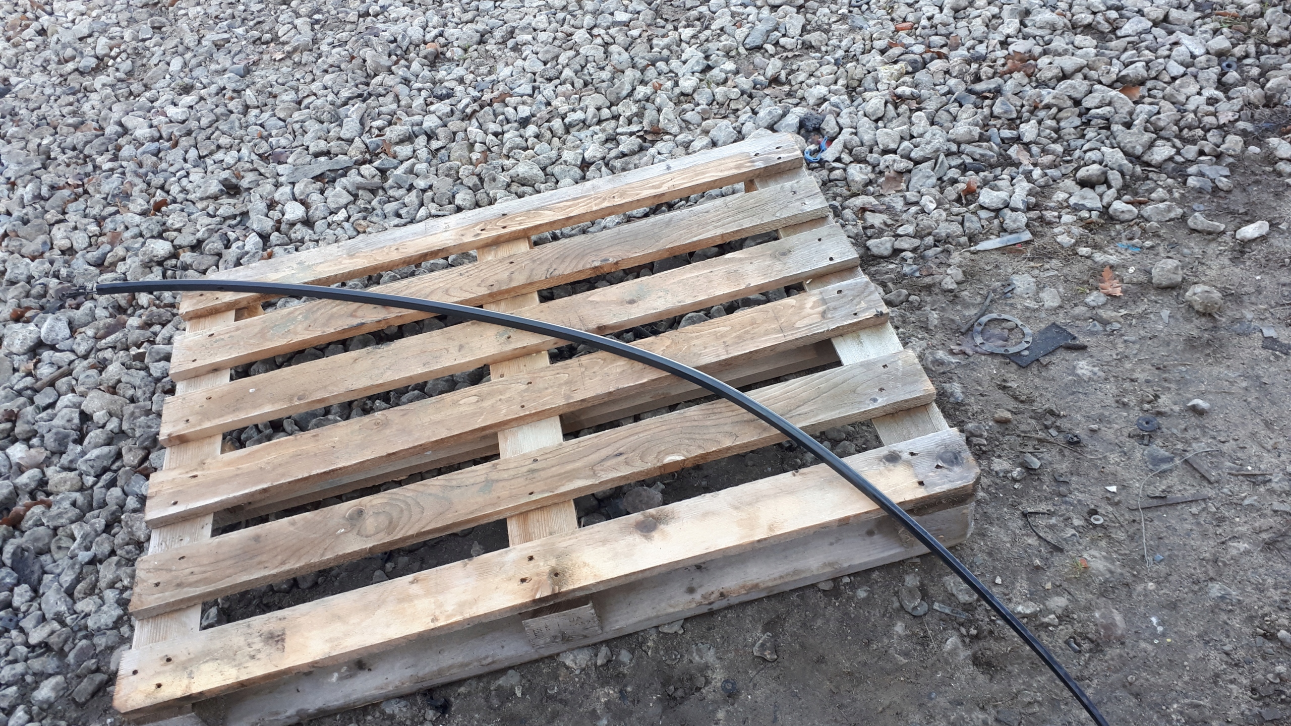 A4 B8 LIFT moulding bodywork roofs right black