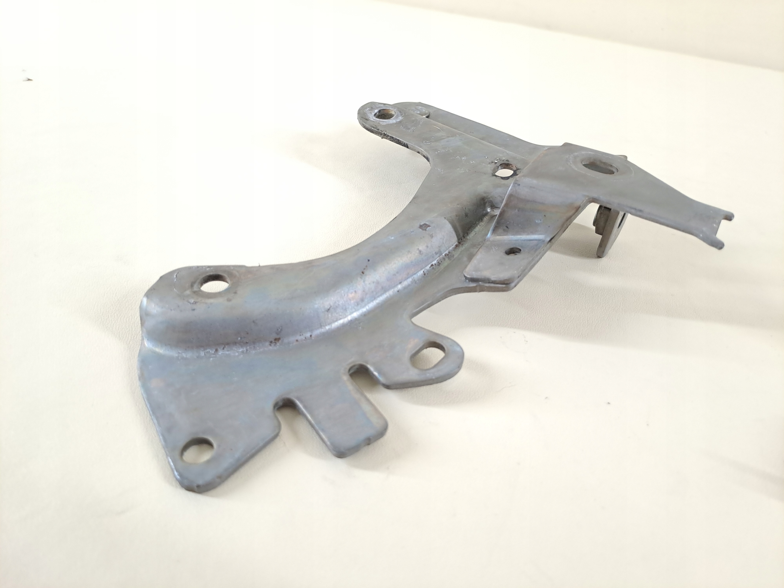 bracket holder console 1.0 TCe DACIA LOGAN III 3 SANDERO 21r