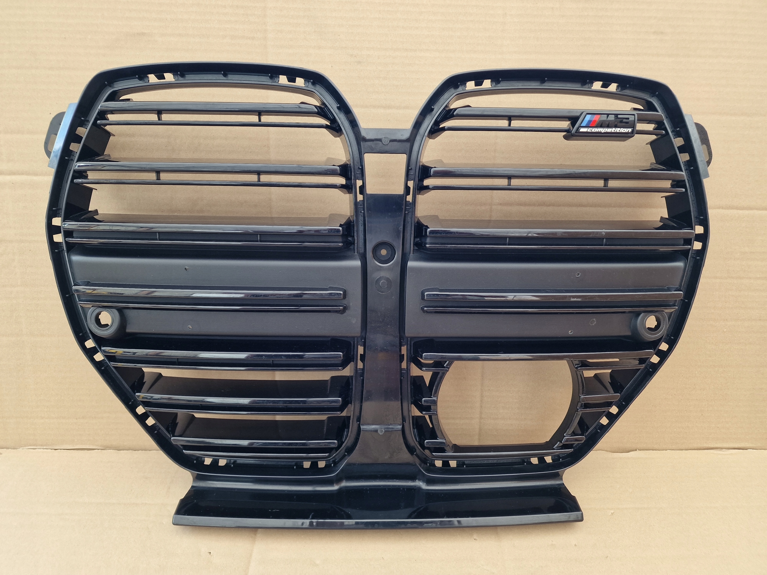 BMW M3 G80 G82 G83 ATRAPA GRILL COMPETITION
