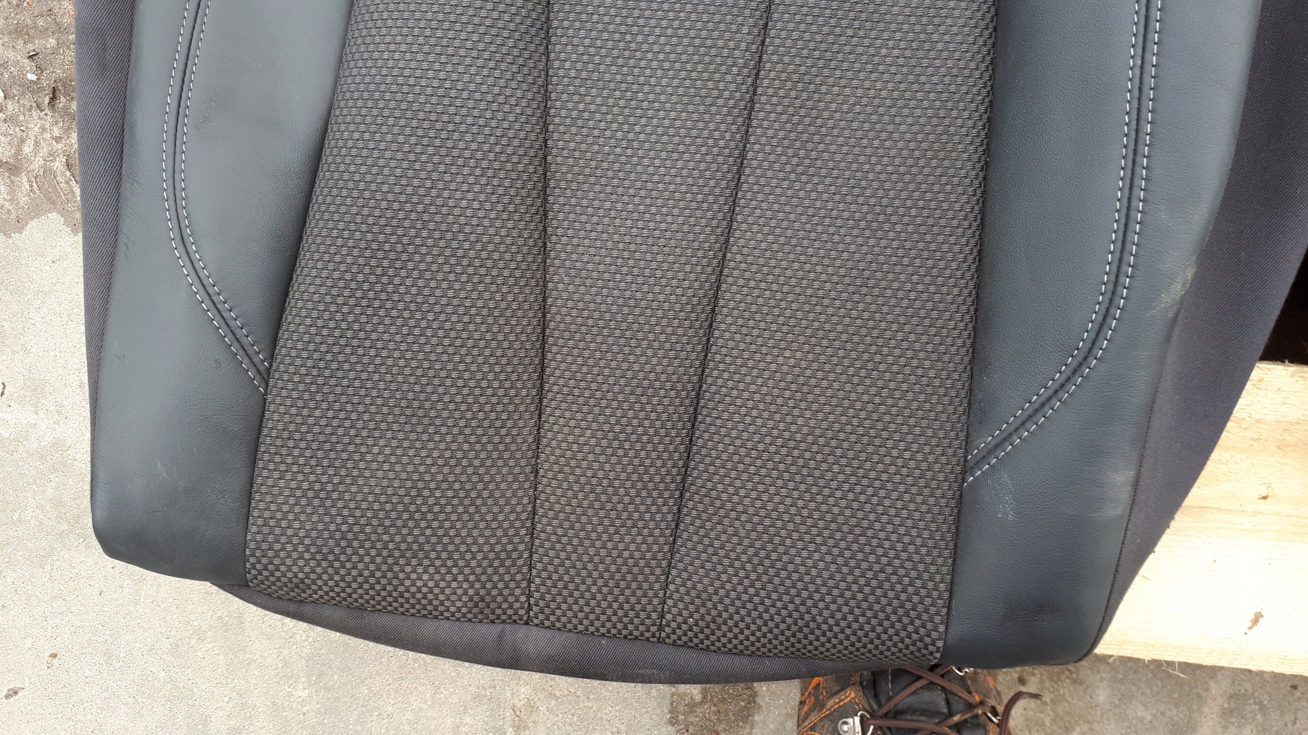 A4 B9 8W seat rear part MATERIAL leather POL SLINE
